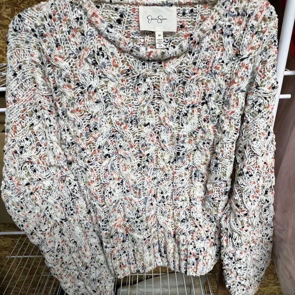 Jessica Simpson sweater